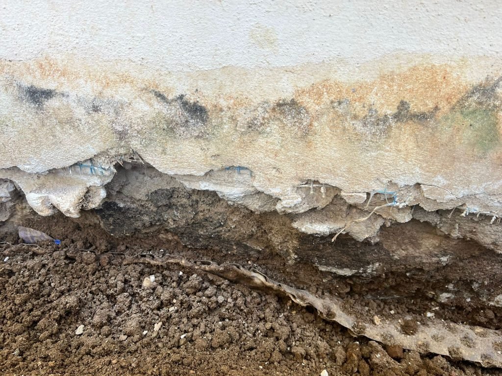 removing damp from exterior walls guadalmina